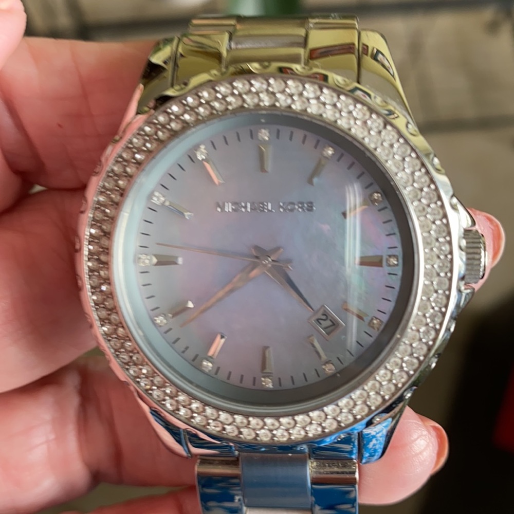 Watch - Picture 6 of 7